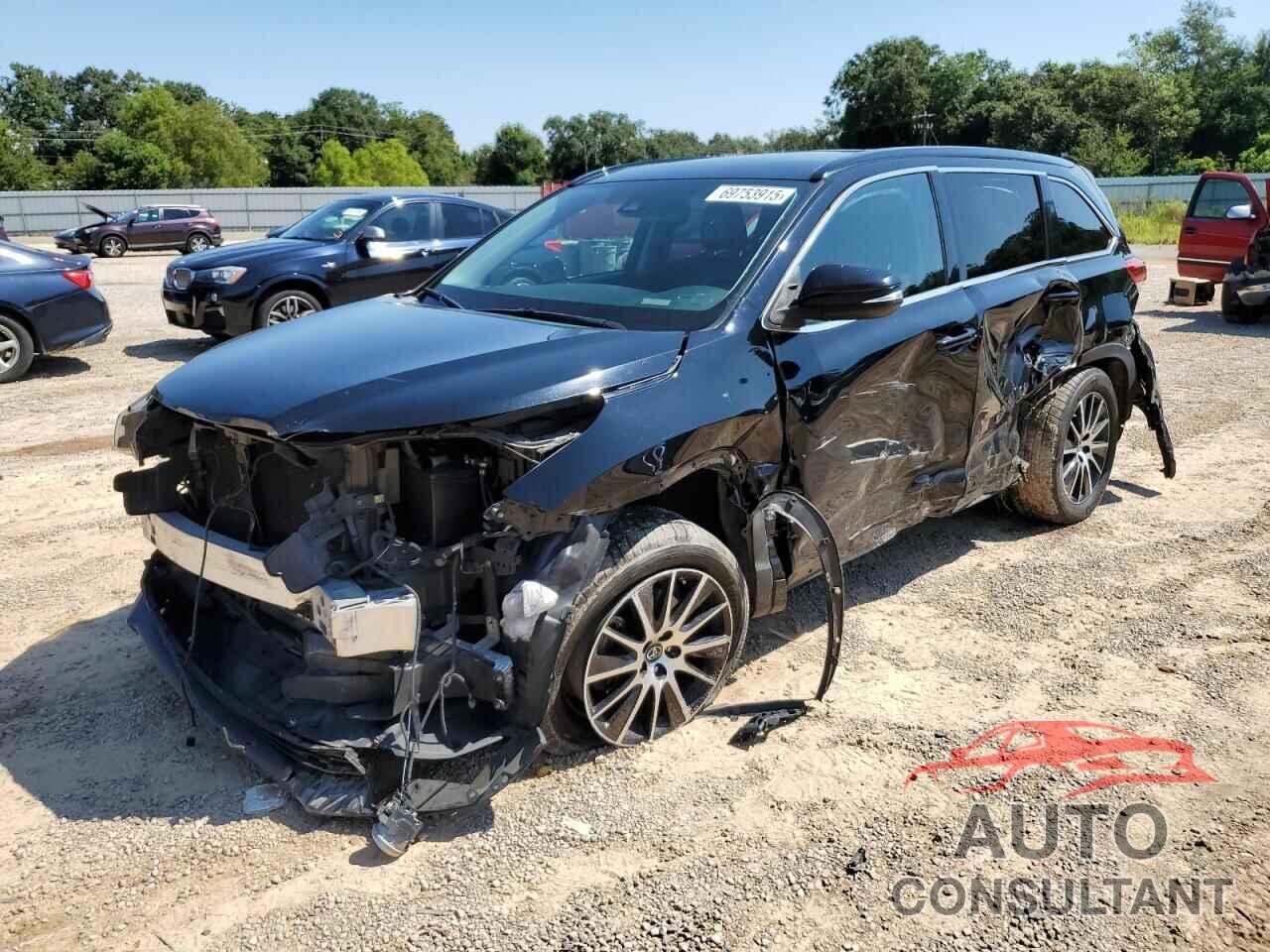 TOYOTA HIGHLANDER 2018 - 5TDKZRFH8JS528139