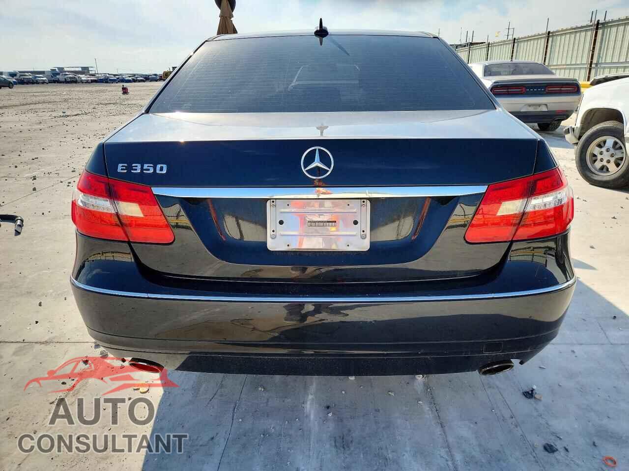 MERCEDES-BENZ E-CLASS 2012 - WDDHF5KB6CA543953