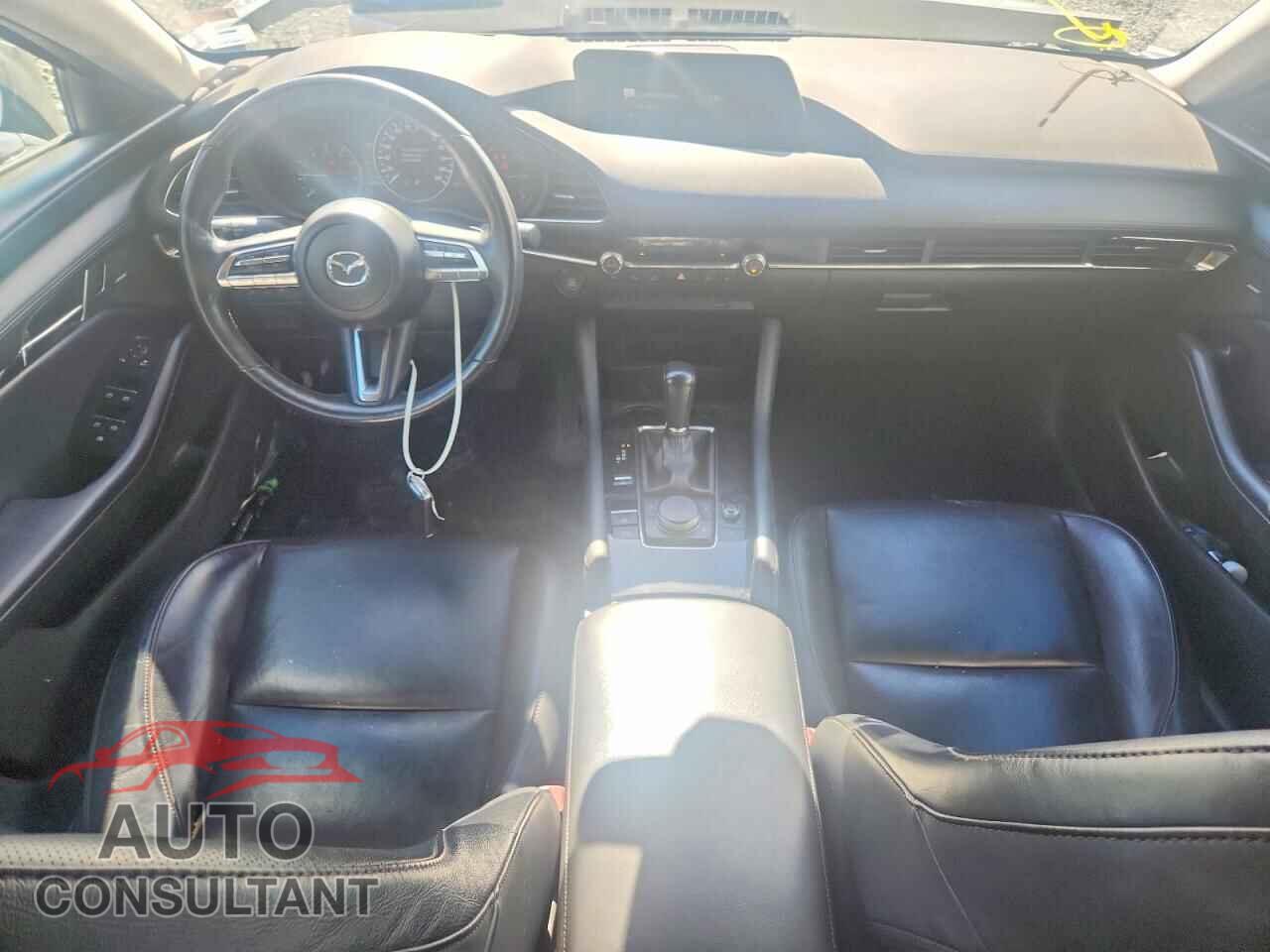 MAZDA 3 2019 - 3MZBPADM4KM104589