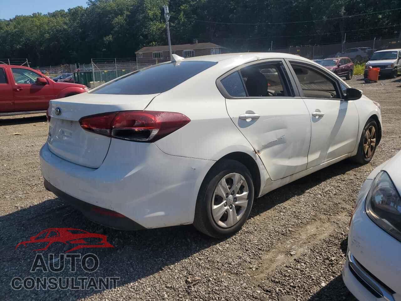 KIA FORTE 2017 - 3KPFK4A71HE095260