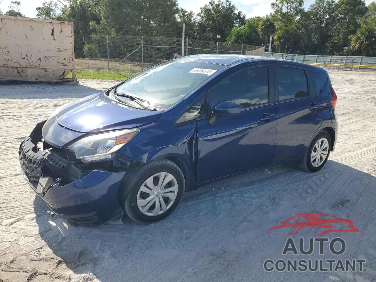 NISSAN VERSA 2018 - 3N1CE2CP0JL356636