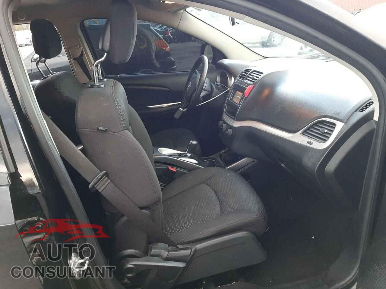 DODGE JOURNEY 2017 - 3C4PDCBG3HT571897