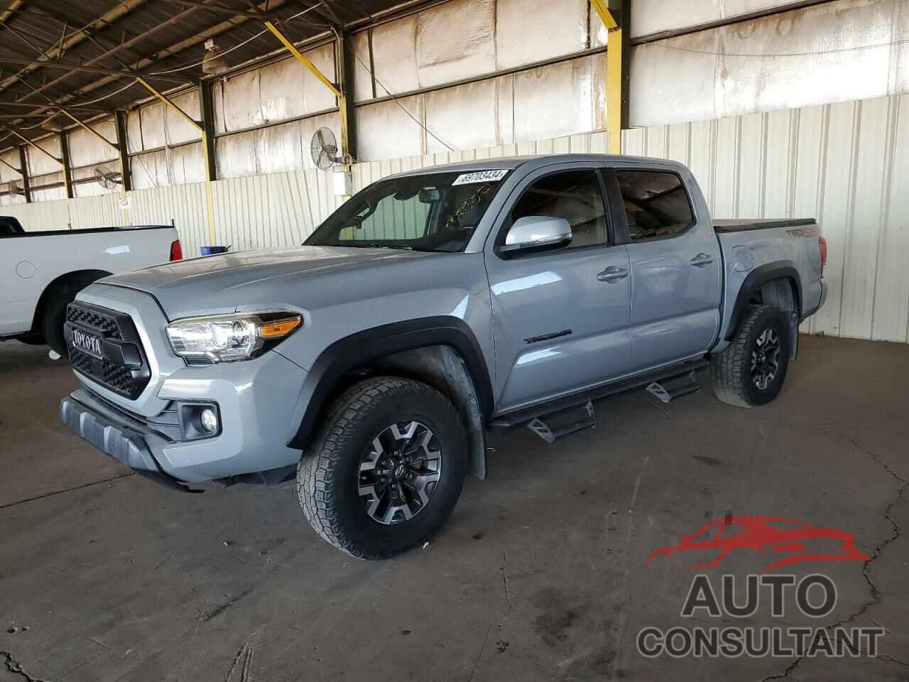 TOYOTA TACOMA 2018 - 3TMCZ5AN6JM145357