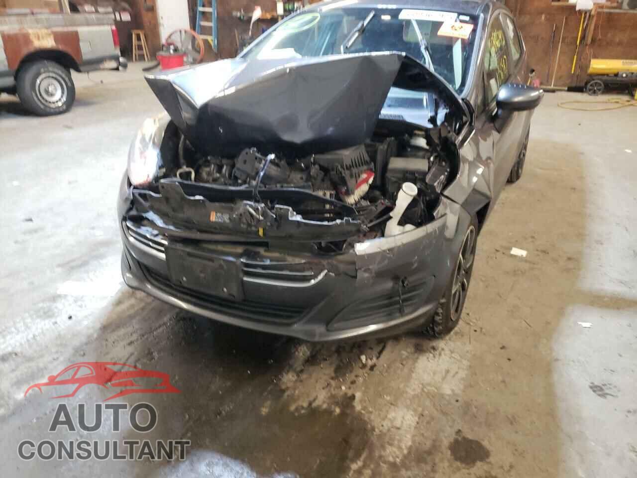 FORD FIESTA 2017 - 3FADP4EJ9HM147969