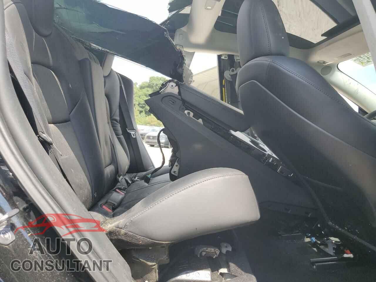 TESLA MODEL 3 2022 - 5YJ3E1EB0NF289596