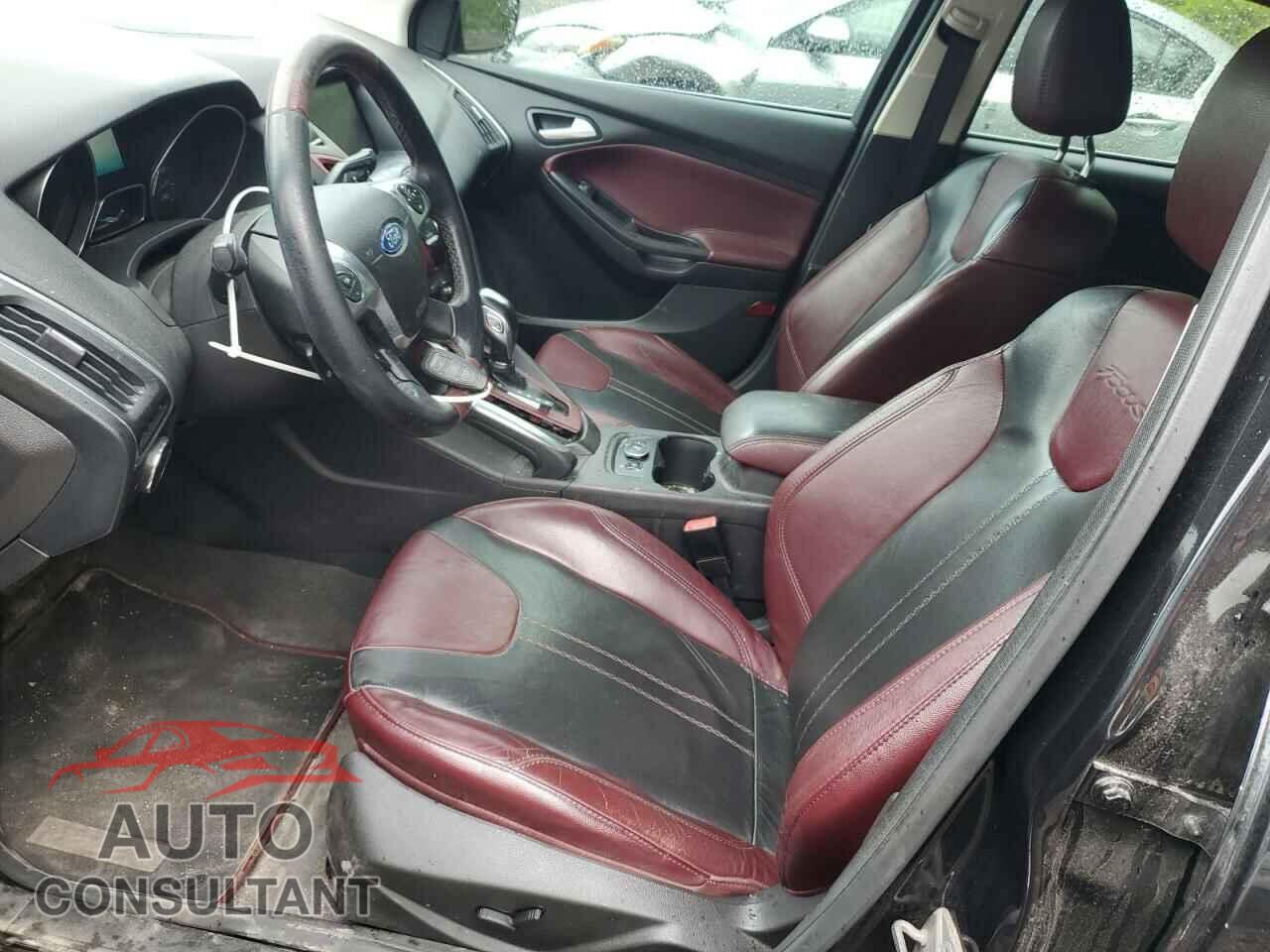 FORD FOCUS 2012 - 1FAHP3J25CL136729
