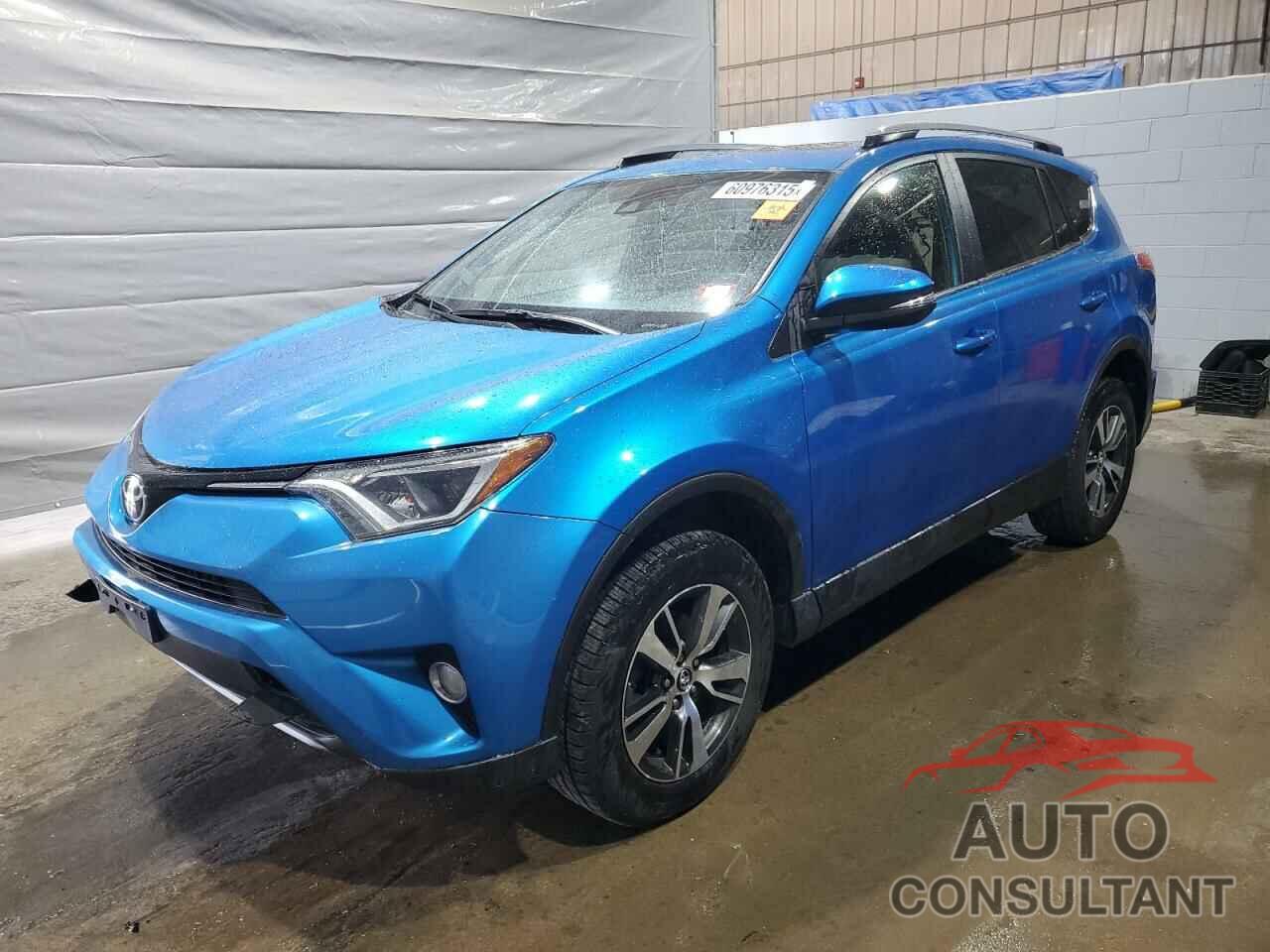 TOYOTA RAV4 2017 - JTMRFREV4HD218736