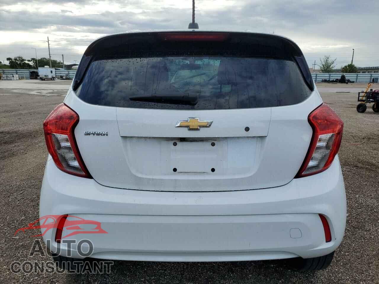 CHEVROLET SPARK 2021 - KL8CB6SAXMC720936