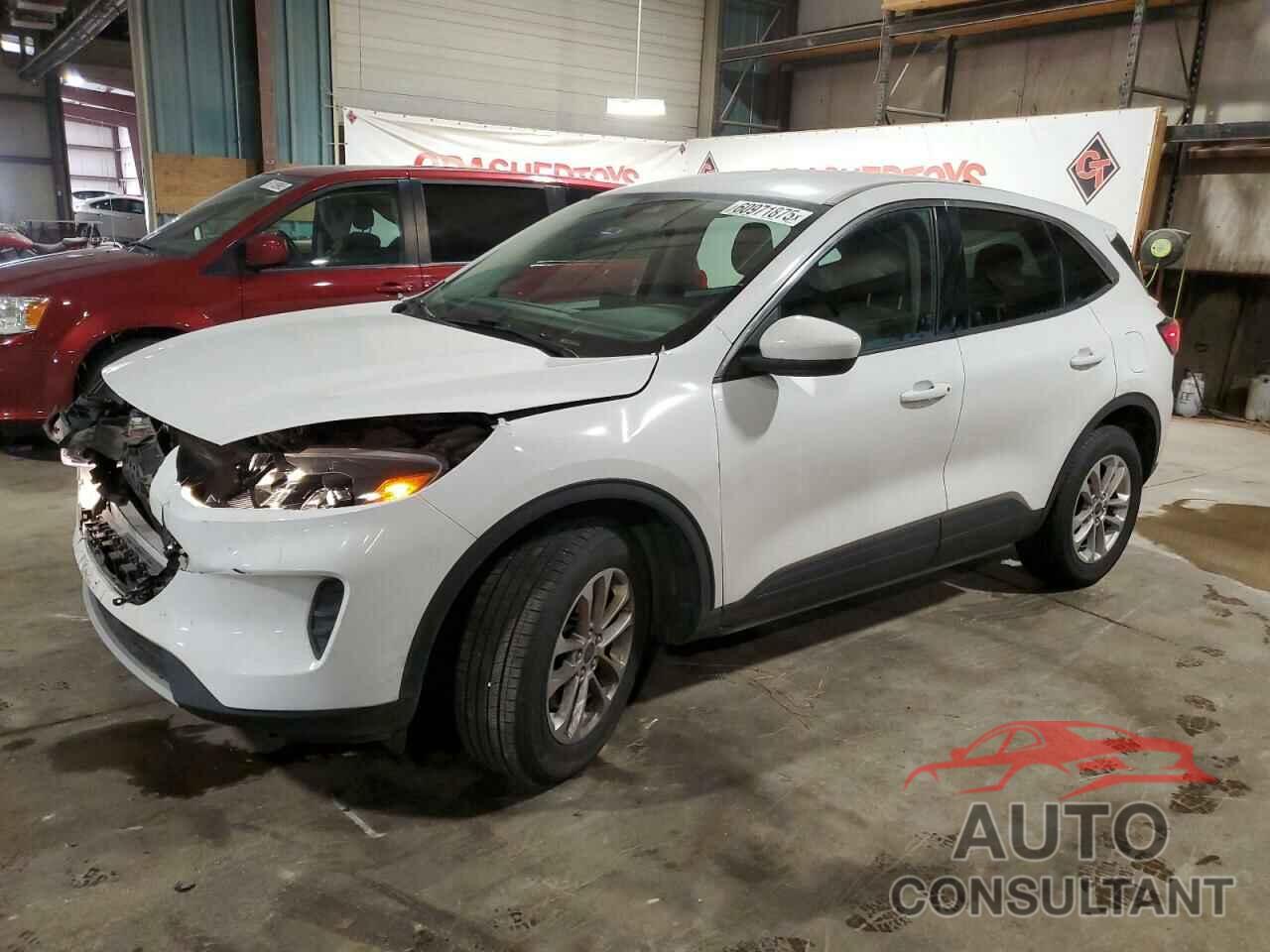FORD ESCAPE 2021 - 1FMCU9G69MUA45139