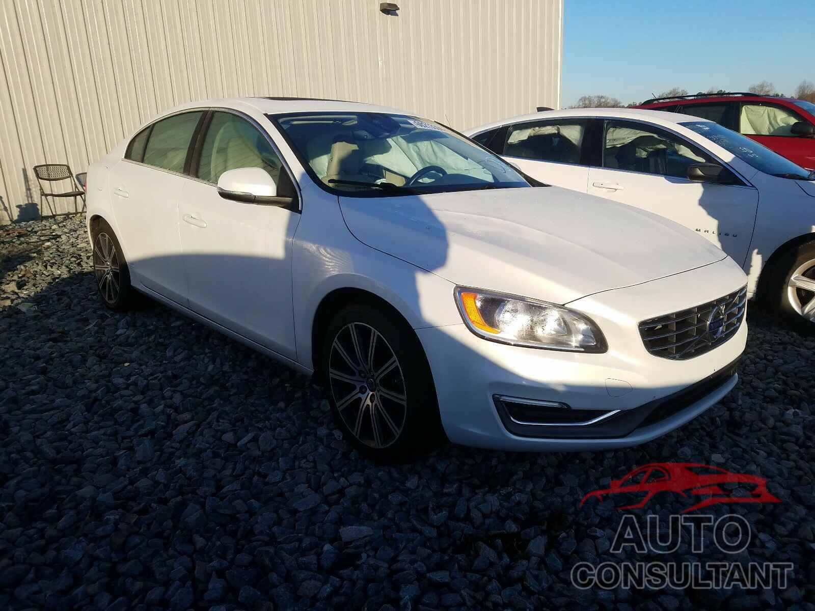 VOLVO S60 2017 - LYV402HK2HB142111