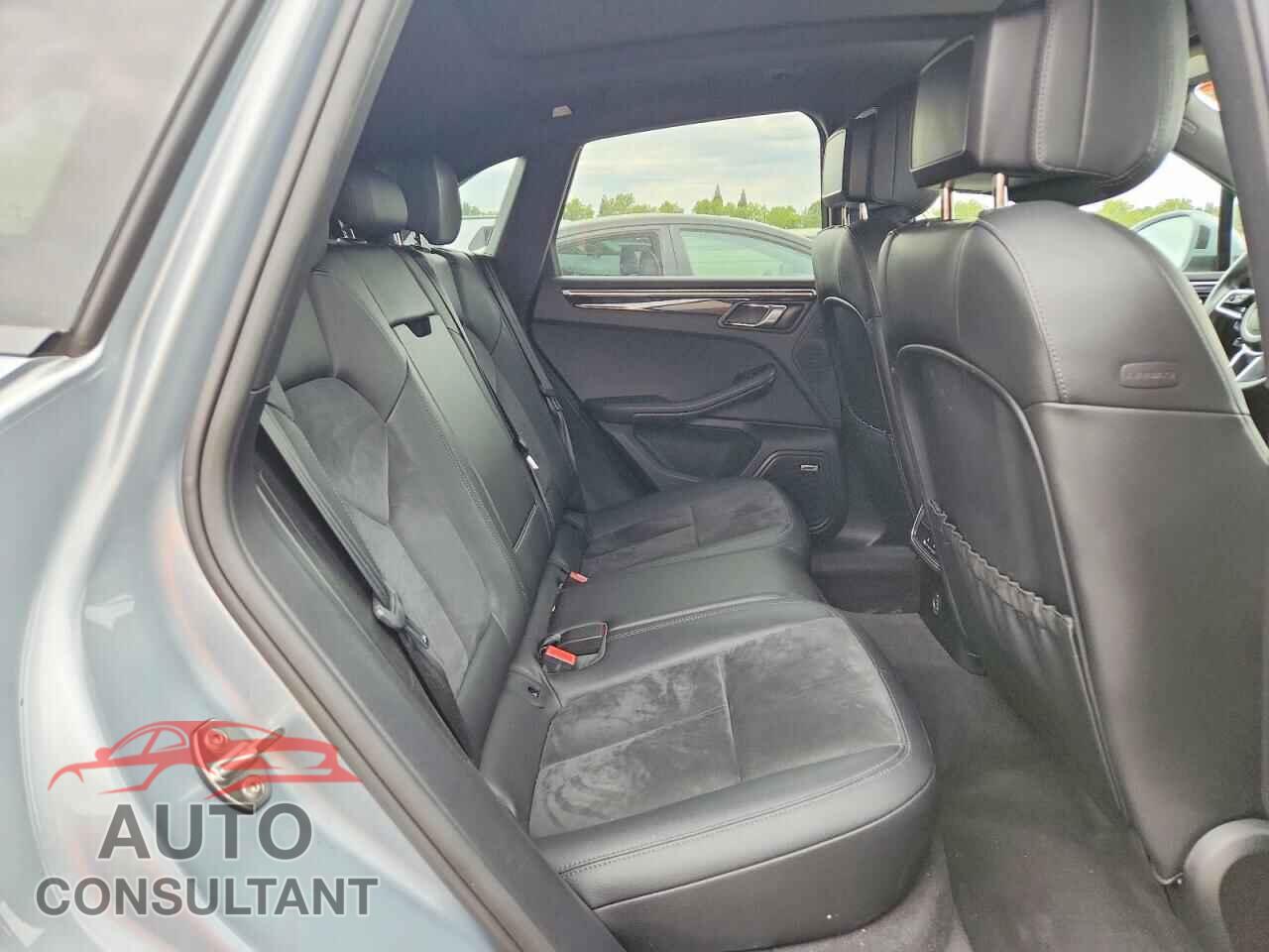 PORSCHE MACAN 2019 - WP1AA2A59KLB00217