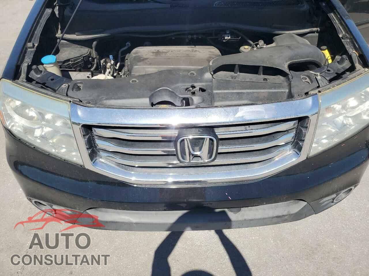 HONDA PILOT 2012 - 5FNYF3H50CB013582
