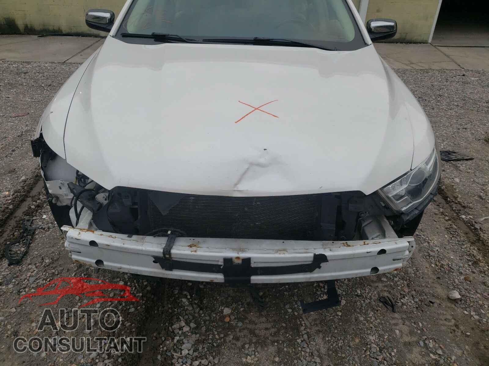 FORD TAURUS 2016 - 1FAHP2F89GG110849