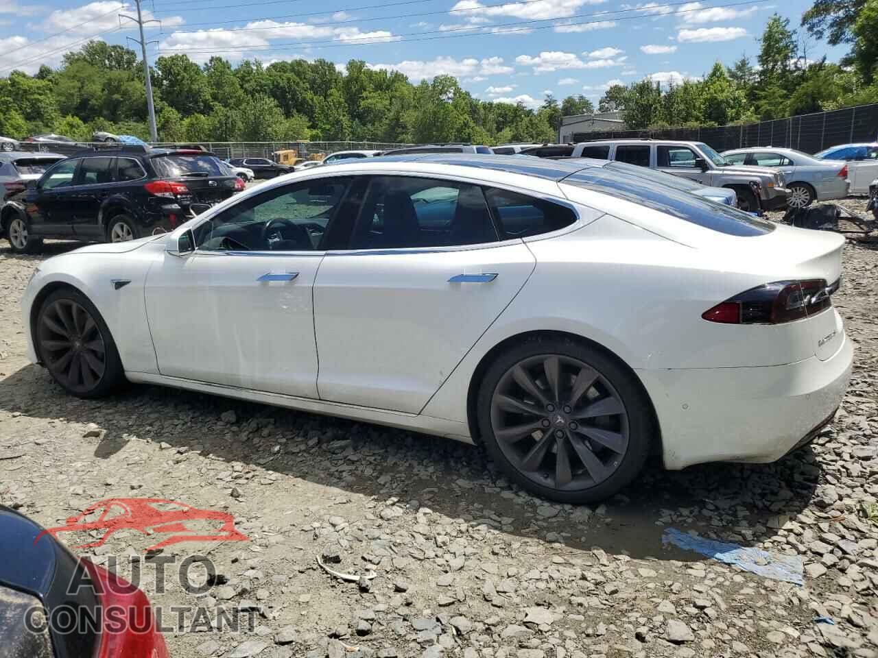 TESLA MODEL S 2016 - 5YJSA1E21GF175469