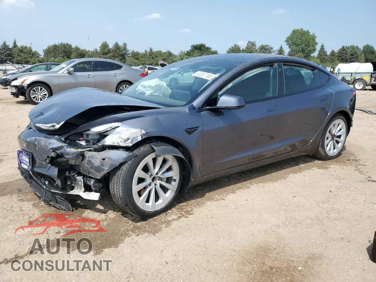 TESLA MODEL 3 2023 - 5YJ3E1EA4PF451692