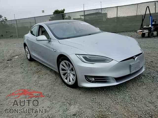 TESLA MODEL S 2018 - 5YJSA1E25JF282919