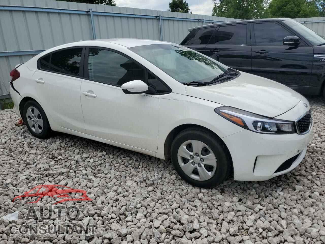 KIA FORTE 2017 - 3KPFK4A75HE014258