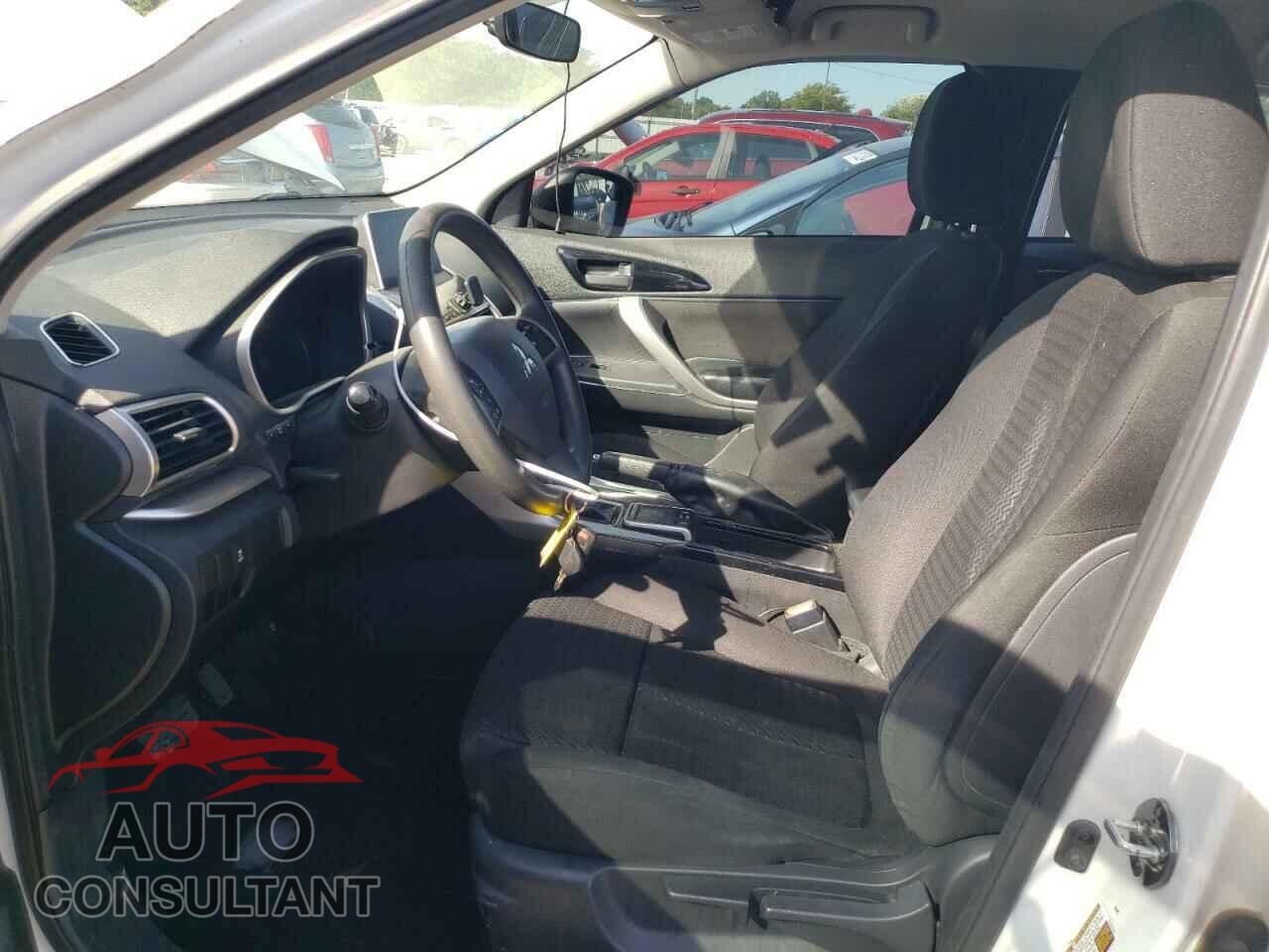 MITSUBISHI ECLIPSE 2018 - JA4AT4AA7JZ068006