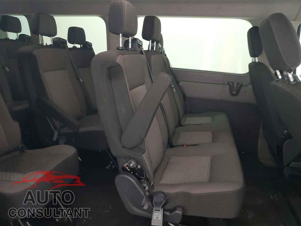 FORD TRANSIT 2025 - 1FBAX2YG3SKA24415