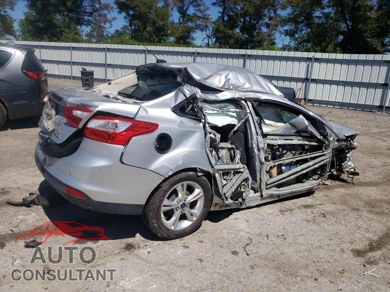 FORD FOCUS 2014 - 1FADP3F22EL193464