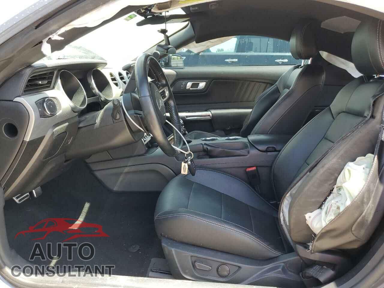 FORD MUSTANG 2023 - 1FA6P8CFXP5304721