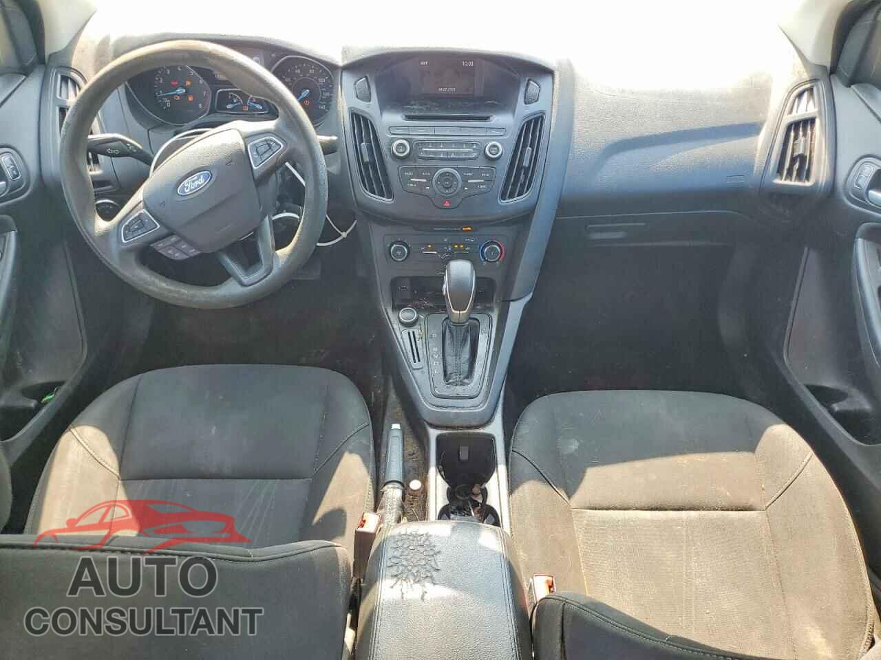 FORD FOCUS 2017 - 1FADP3F28HL278555