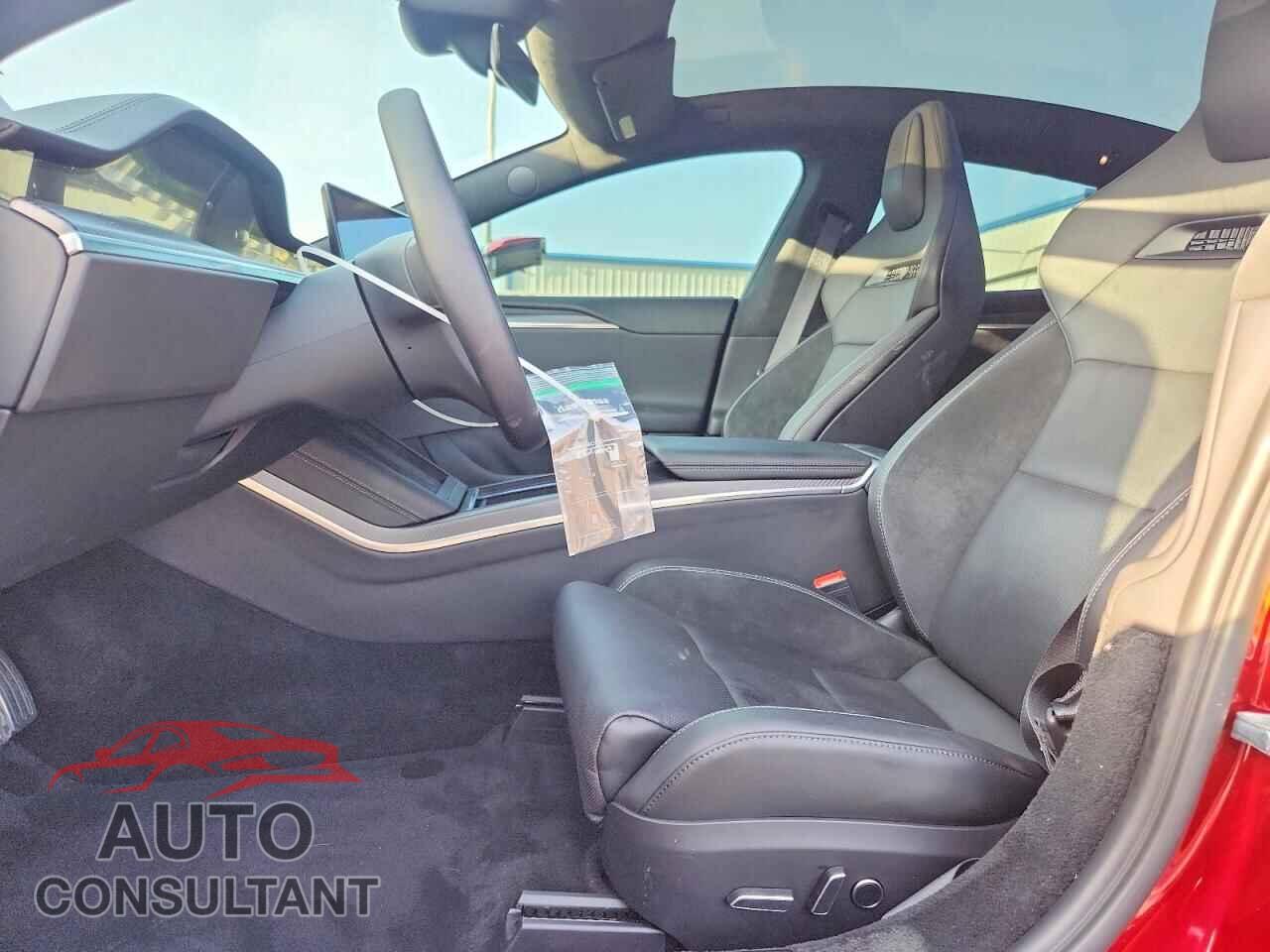 TESLA MODEL S 2025 - 5YJSA1E61SF548456