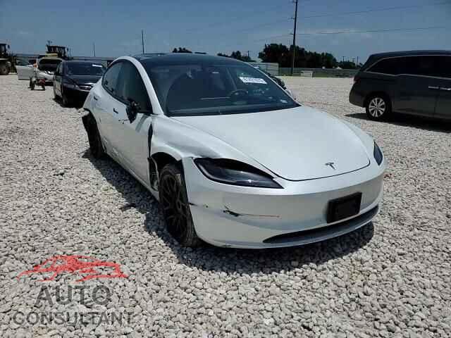 TESLA MODEL 3 2024 - 5YJ3E1EA3RF762677