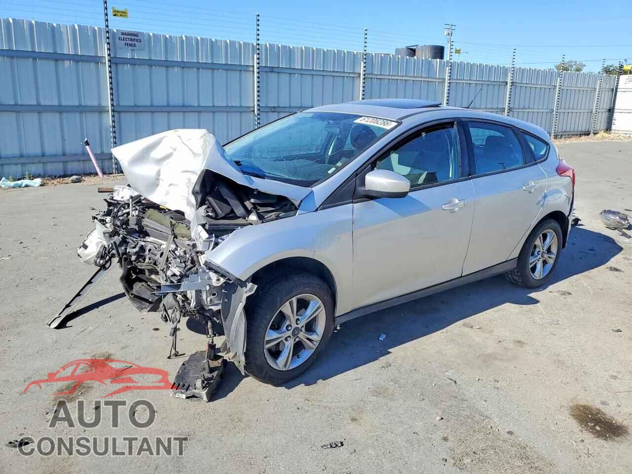 FORD FOCUS 2012 - 1FAHP3K24CL468143