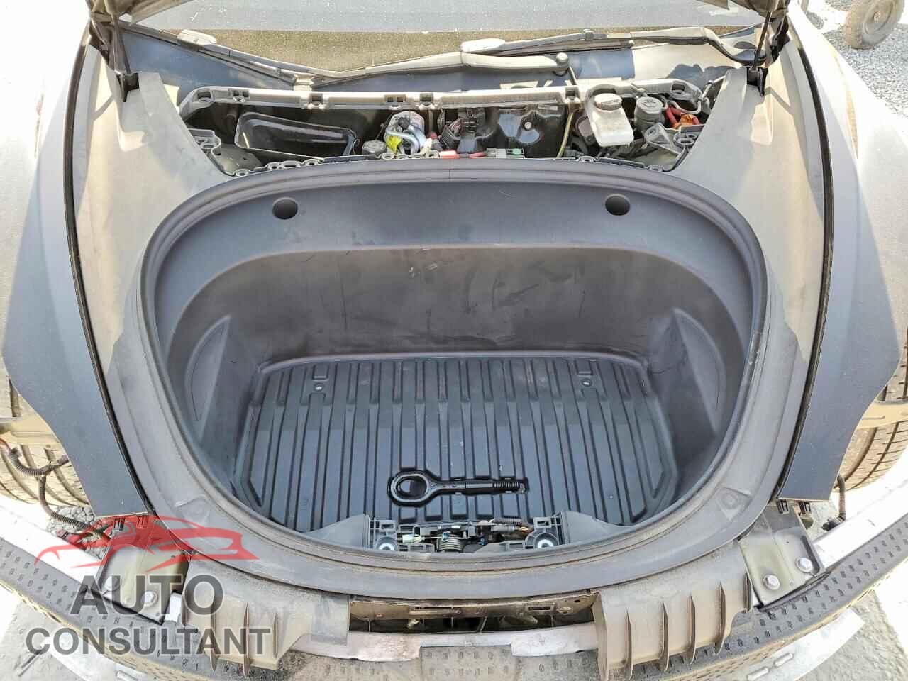 TESLA MODEL 3 2023 - 5YJ3E1EC2PF421110