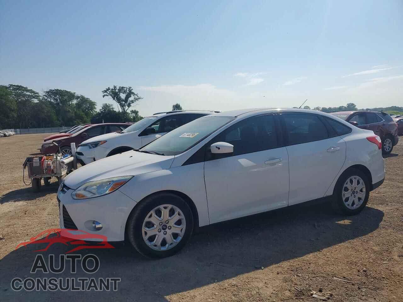 FORD FOCUS 2012 - 1FAHP3F28CL422521