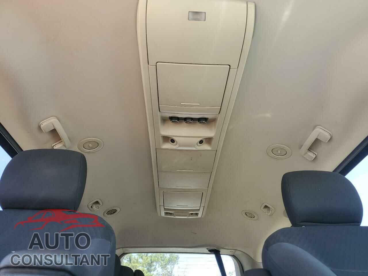 DODGE CARAVAN 2010 - 2D4RN5D13AR154592