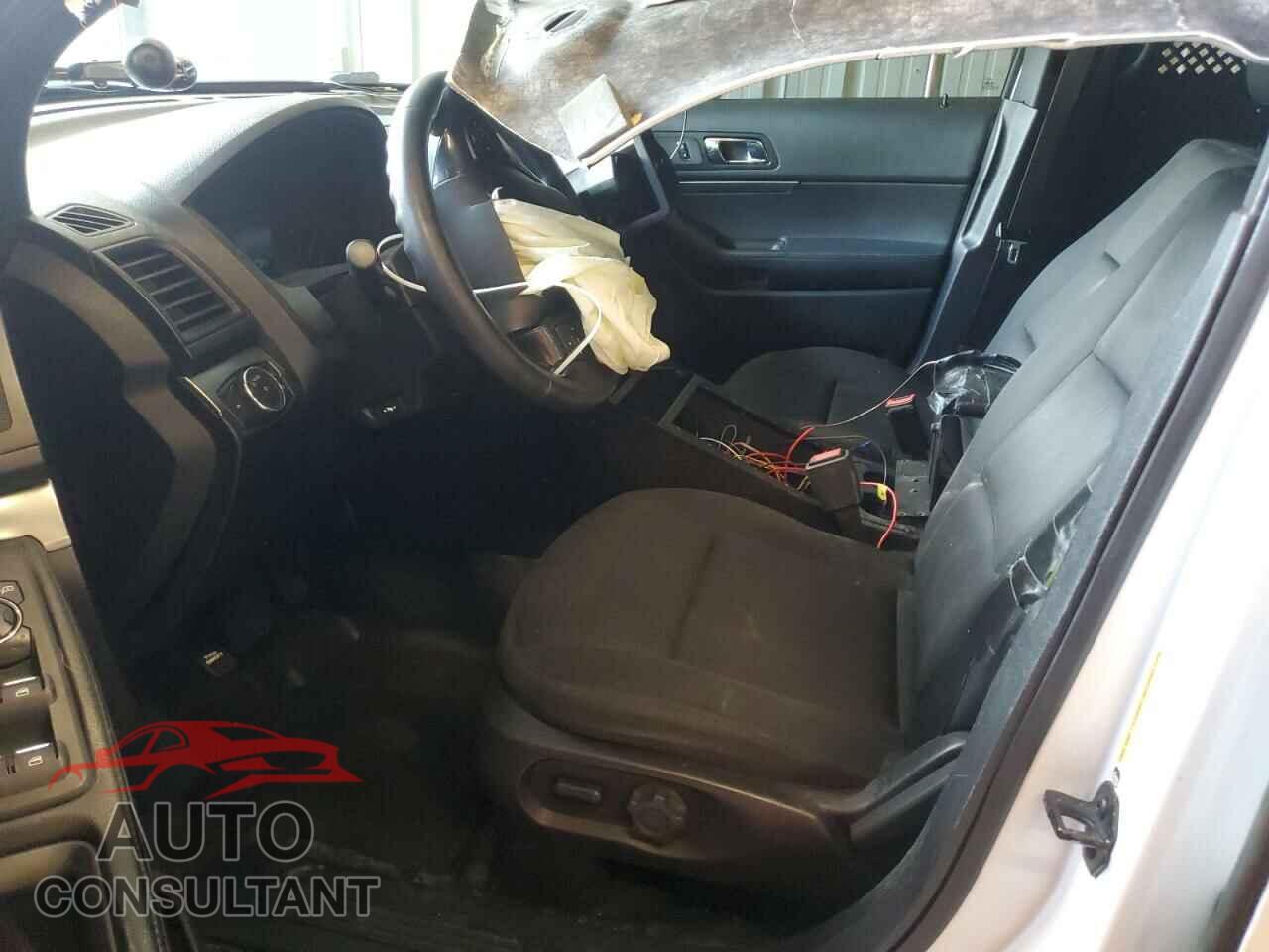 FORD EXPLORER 2017 - 1FM5K8AR6HGD13595