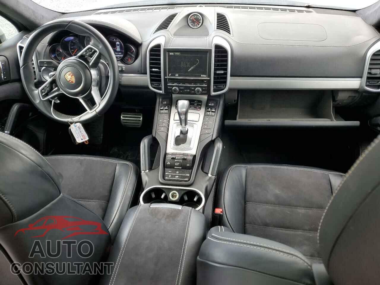 PORSCHE CAYENNE 2016 - WP1AD2A25GLA71917