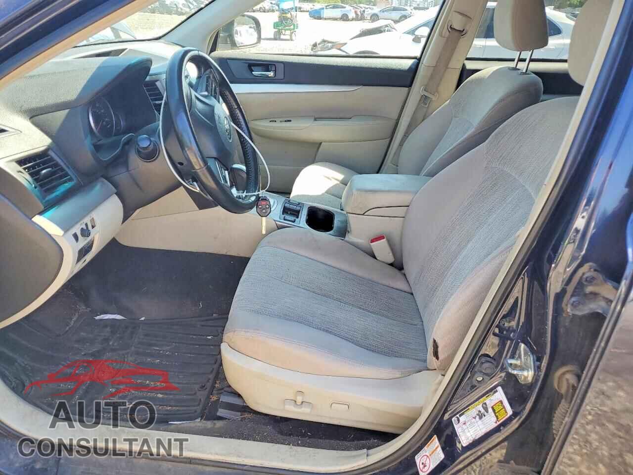 SUBARU OUTBACK 2013 - 4S4BRBGC8D3312822