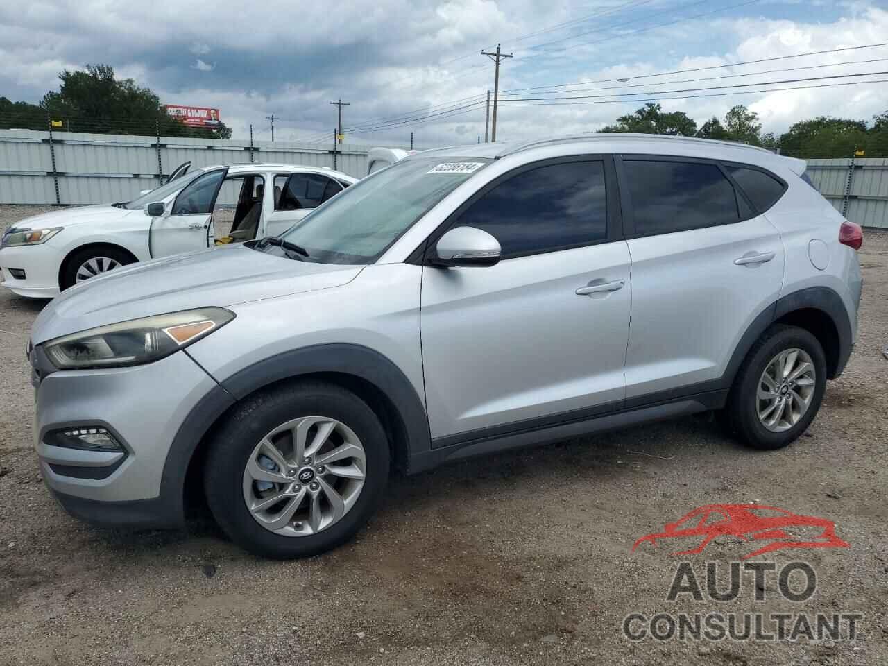 HYUNDAI TUCSON 2016 - KM8J33A26GU240469