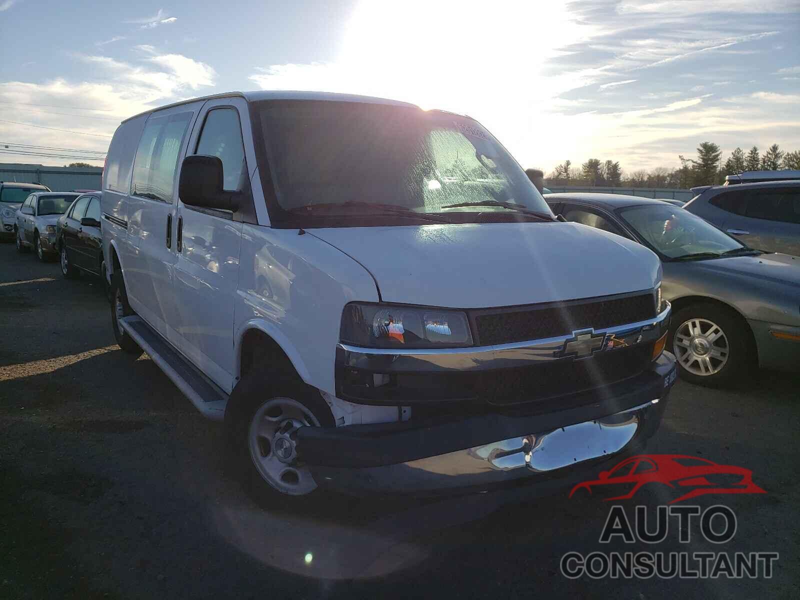 CHEVROLET EXPRESS 2019 - 1GCWGAFG1K1253079