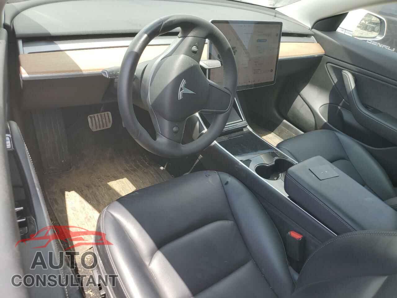TESLA MODEL 3 2019 - 5YJ3E1EB0KF425575