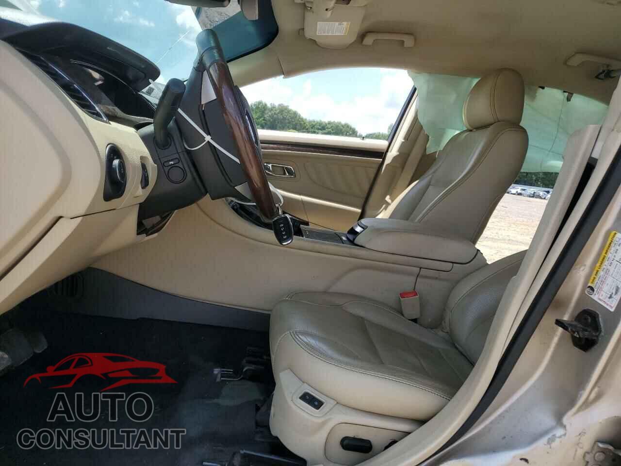 FORD TAURUS 2017 - 1FAHP2F84HG128211