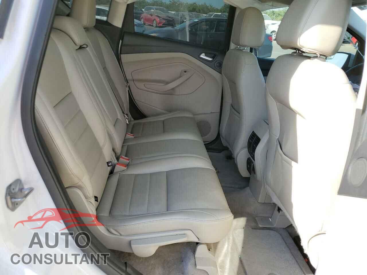 FORD CMAX 2016 - 1FADP5CU0GL103846