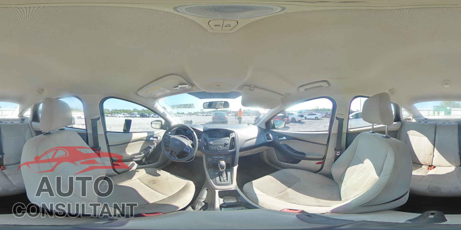 FORD FOCUS 2018 - 1FADP3FE0JL299481