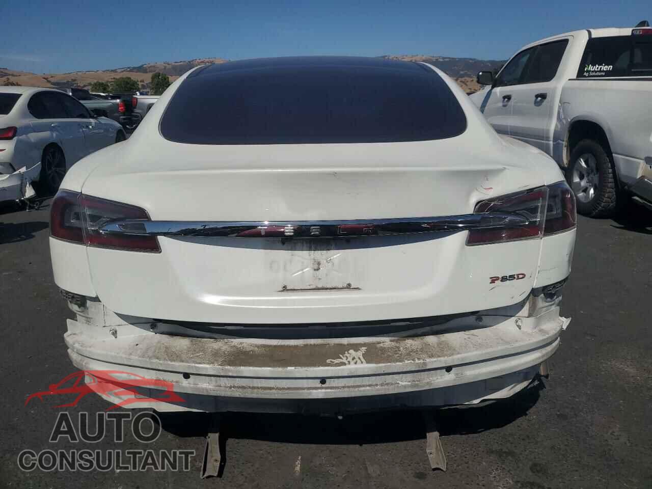 TESLA MODEL S 2014 - 5YJSA1H22EFP64023