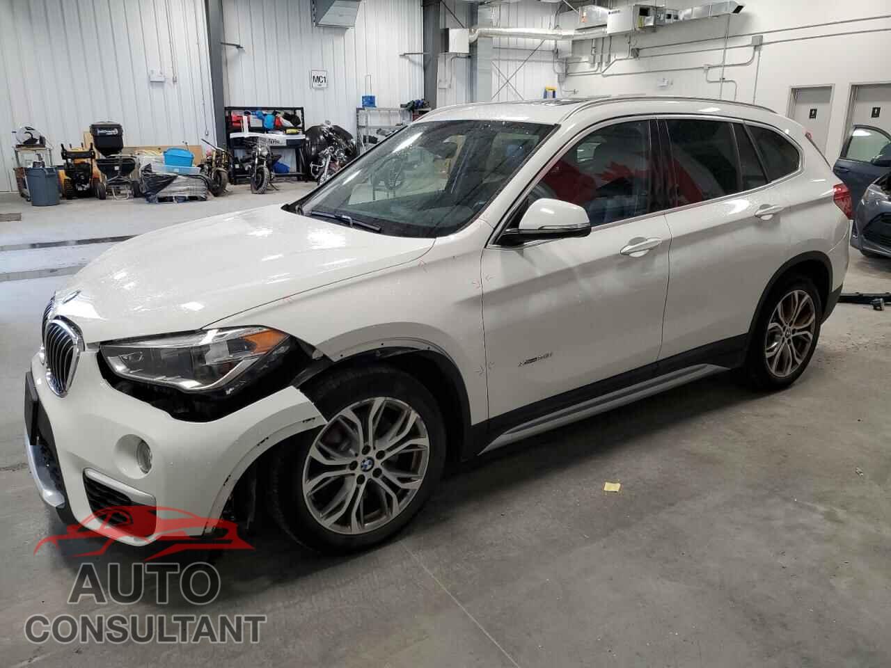 BMW X1 2017 - WBXHT3C31H5F83619