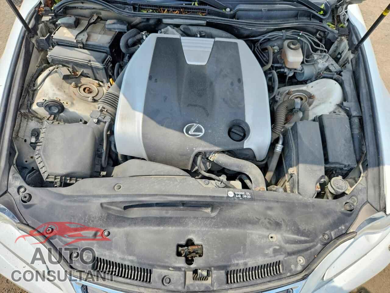 LEXUS IS 2014 - JTHCE1D28E5000899