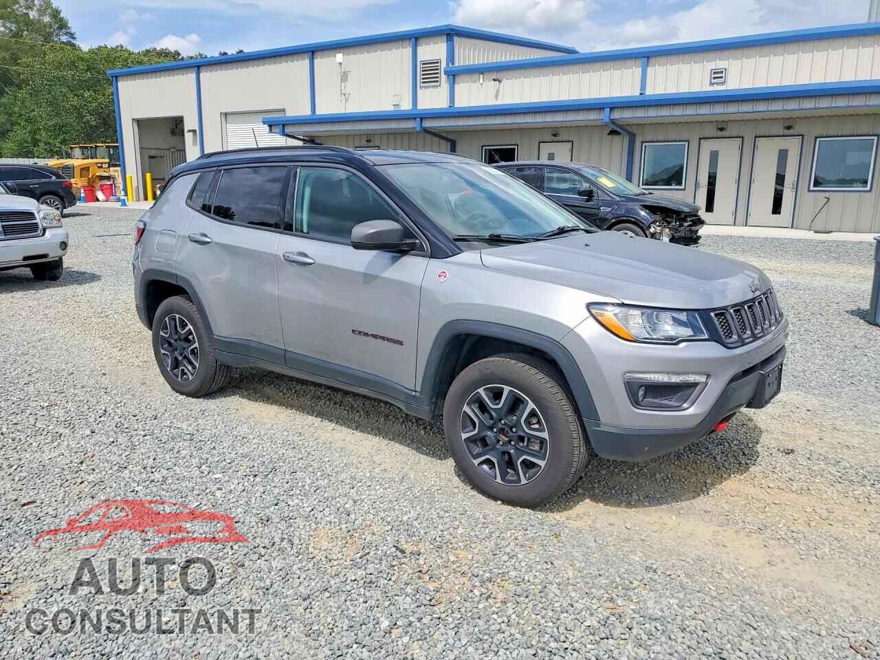 JEEP COMPASS 2019 - 3C4NJDDB3KT747376