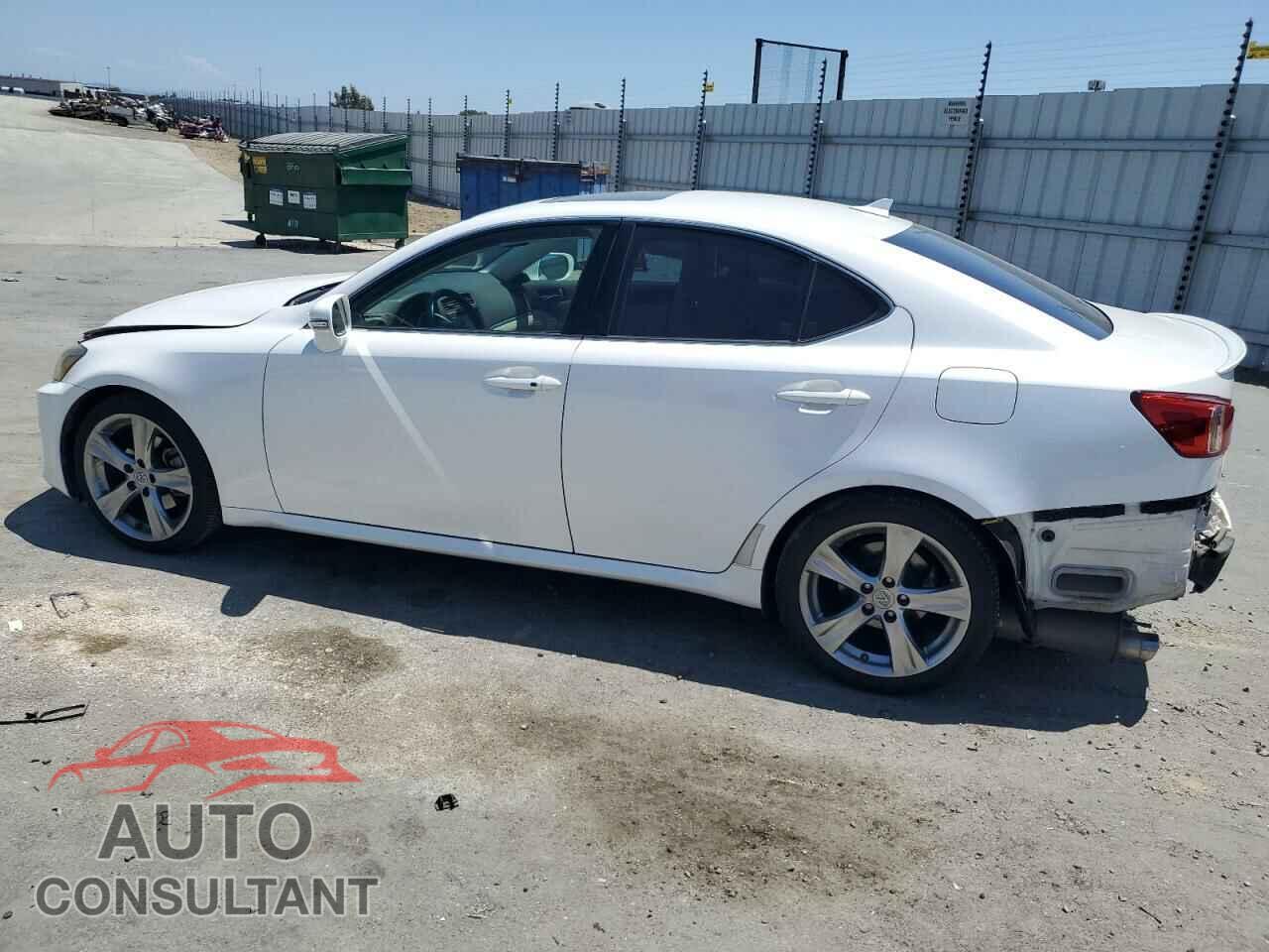 LEXUS IS 2011 - JTHBF5C28B5150072