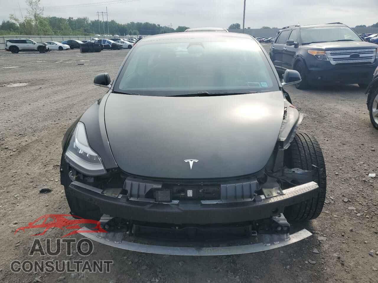 TESLA MODEL 3 2018 - 5YJ3E1EA7JF074735