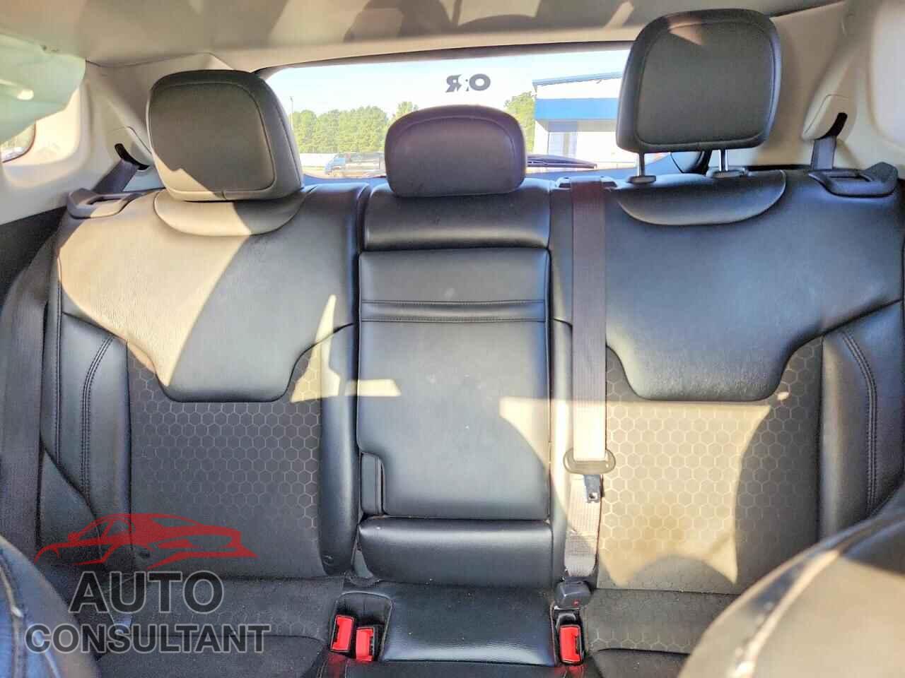 JEEP COMPASS 2020 - 3C4NJCBB9LT102827