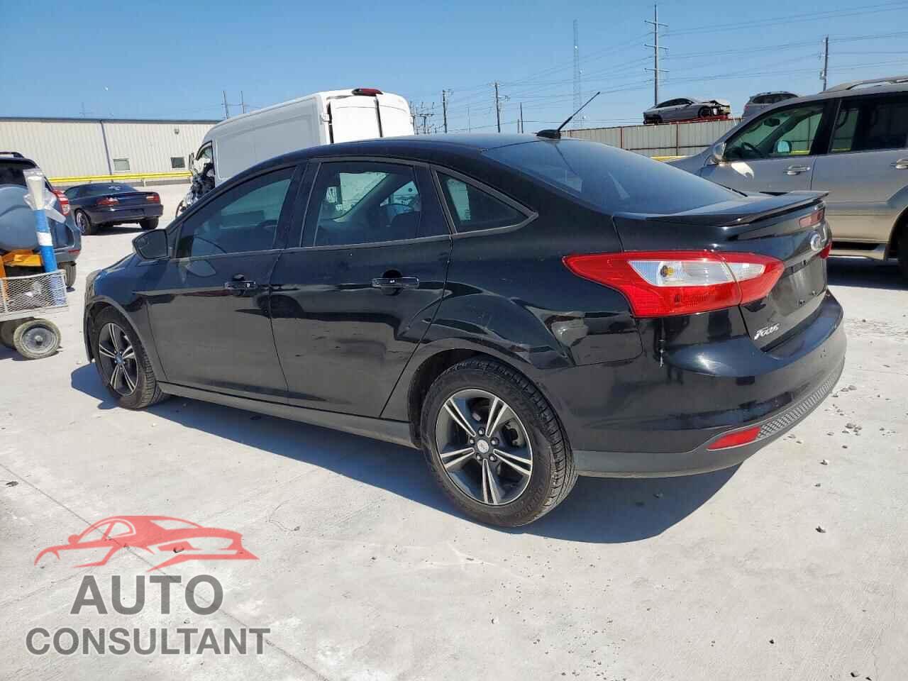 FORD FOCUS 2012 - 1FAHP3F27CL215473