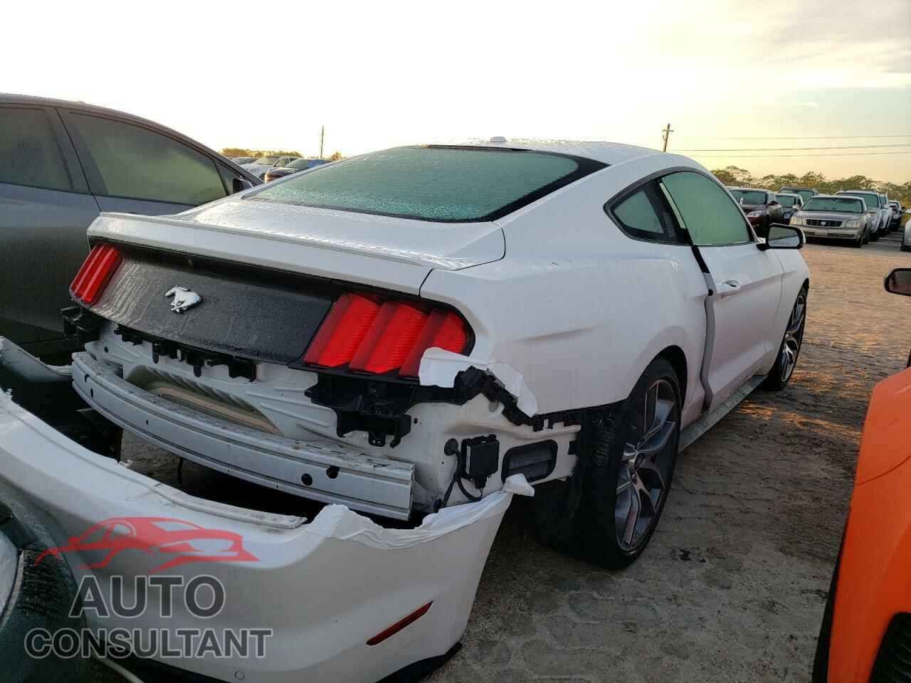FORD MUSTANG 2017 - 1FA6P8TH1H5208771